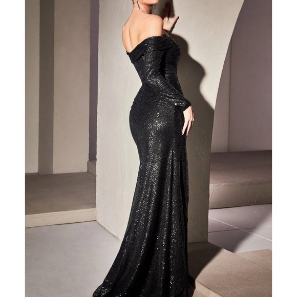 Ladivine by Cinderella Divine Black Sequin Long Sleeve Dress XL NWT - Picture 2 of 3